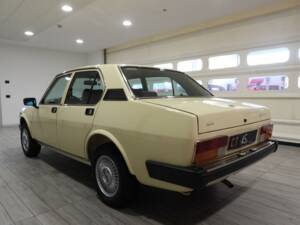 Image 3/15 of Alfa Romeo Alfetta 2.0 (1981)