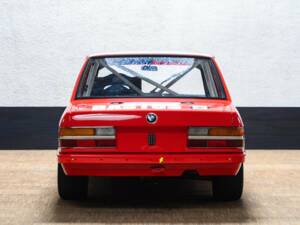 Immagine 4/39 di BMW 528i Group A (1982)
