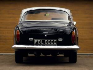 Image 14/50 of Bristol 409 (1967)