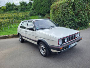 Imagen 4/14 de Volkswagen Golf Mk II GTi 16V 1.8 (1988)