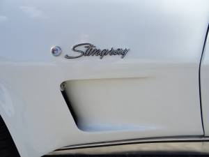 Bild 13/50 von Chevrolet Corvette Stingray (1976)