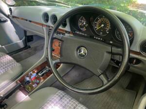 Image 32/50 of Mercedes-Benz 300 SL (1988)