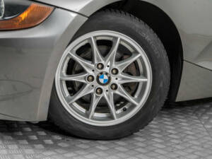 Bild 4/50 von BMW Z4 2.5i (2004)