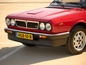 Bild 6/22 von Lancia Beta Coupe 2000 VX (1983)