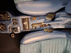 Image 40/45 of Ferrari Dino 208 GT4 (1976)