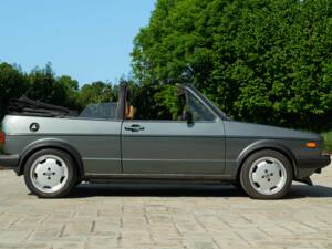 Image 7/50 of Volkswagen Golf I Cabrio GLi 1.8 (1983)