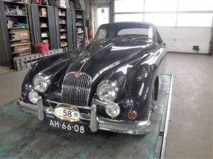 Imagen 24/50 de Jaguar XK 150 OTS (1959)