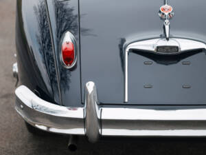 Image 16/19 of Jaguar XK 150 3.4 S OTS (1958)