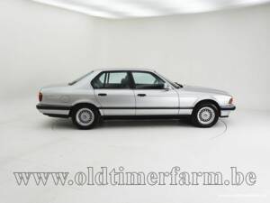 Image 9/15 of BMW 730i (1989)