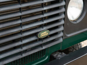 Bild 30/50 von Land Rover Defender 90 Td5 (2006)