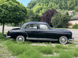 Imagen 4/20 de Mercedes-Benz 220 S (1956)