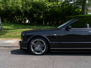 Image 12/31 of Bentley Azure T (2009)