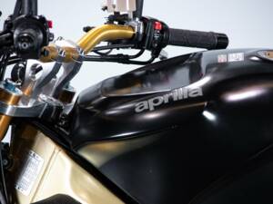 Bild 8/50 von Aprilia DUMMY (2002)