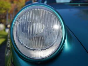 Imagen 8/18 de Porsche 911 Speedster (WTL) (1992)