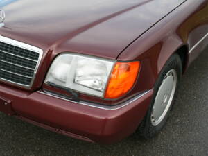 Image 46/69 of Mercedes-Benz 500 SE (1992)