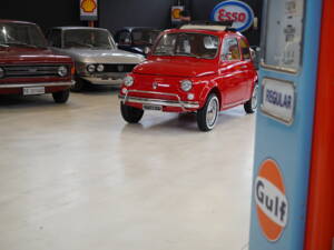 Bild 30/30 von FIAT 500 L (1971)