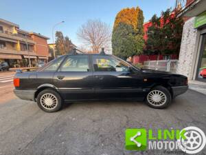 Bild 4/10 von Audi 80 - 1.8 (1990)