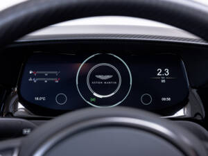 Bild 15/47 von Aston Martin V12 Speedster (2021)