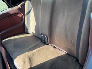 Image 9/14 of BMW 320i (1987)