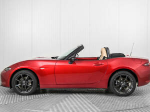 Image 9/50 of Mazda MX-5 2.0 (2015)