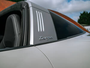 Imagen 31/33 de Porsche 911 Targa 4S (2021)