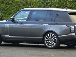 Imagen 10/50 de Land Rover Range Rover Autobiography SDV8 (2016)