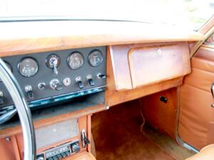 Bild 24/42 von Jaguar 240 (1968)