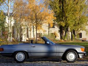 Image 10/36 of Mercedes-Benz 300 SL (1987)