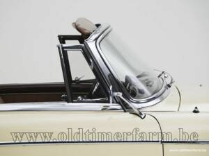 Bild 13/15 von Mercedes-Benz 220 SE Cabriolet (1961)