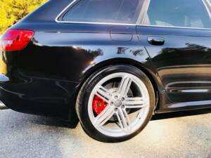 Bild 3/14 von Audi RS6 Avant (2008)