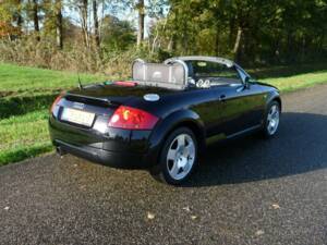 Image 5/7 of Audi TT 1.8 T (2000)