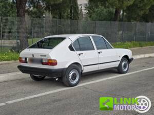Image 2/10 of Alfa Romeo Alfasud 1.2 ti (1983)