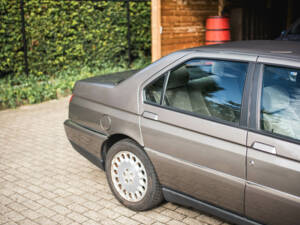 Afbeelding 5/15 van Alfa Romeo 164 2.0 Super V6 (1993)