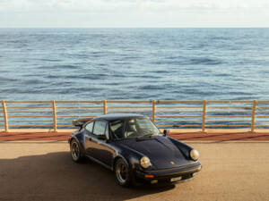 Imagen 11/65 de Porsche 911 Turbo 3.3 (1986)