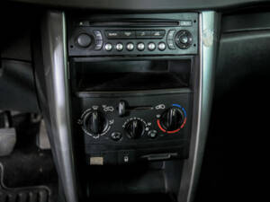 Imagen 8/15 de Peugeot 207 1.4 (2006)