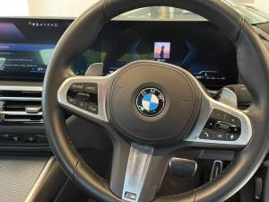 Bild 25/31 von BMW M3 Competition Touring xDrive (2022)