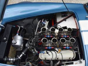 Image 28/35 of AC Cobra 289 (1965)