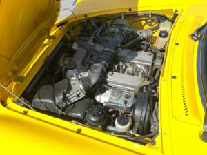 Image 21/21 of Alfa Romeo 2.0 Spider (1993)