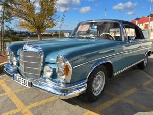 Immagine 12/40 di Mercedes-Benz 300 SE (1964)