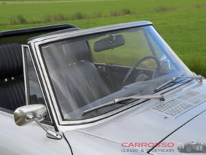 Image 14/42 of Datsun Fairlady 2000 (1969)