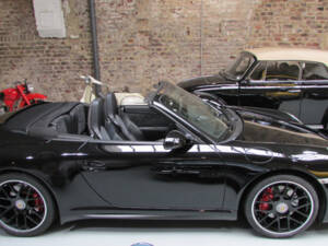 Image 2/14 of Porsche 911 Carrera 4 GTS (2011)