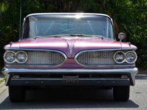 Image 3/19 de Pontiac Star Chief (1959)