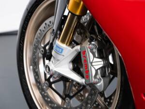 Image 22/50 of Ducati DUMMY (2008)