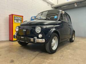 Image 2/17 de FIAT 500 Nuova (1966)