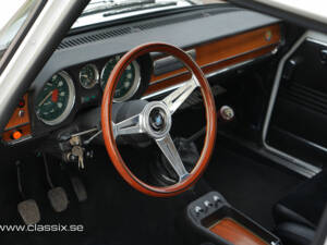 Image 22/27 of Alfa Romeo Giulia Super 1.3 (1974)