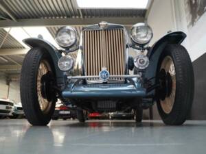 Image 37/50 of MG TC (1948)