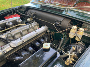 Image 35/52 de Jaguar 420 G (1967)