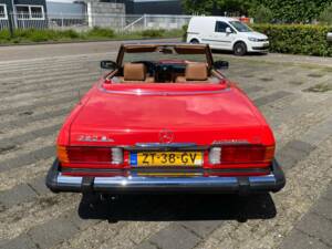 Image 39/50 de Mercedes-Benz 380 SL (1984)