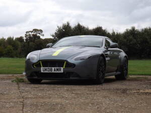 Image 8/39 of Aston Martin V8 Vantage AMR (2017)