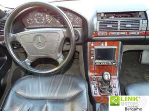 Immagine 8/10 di Mercedes-Benz C 280 (1994)